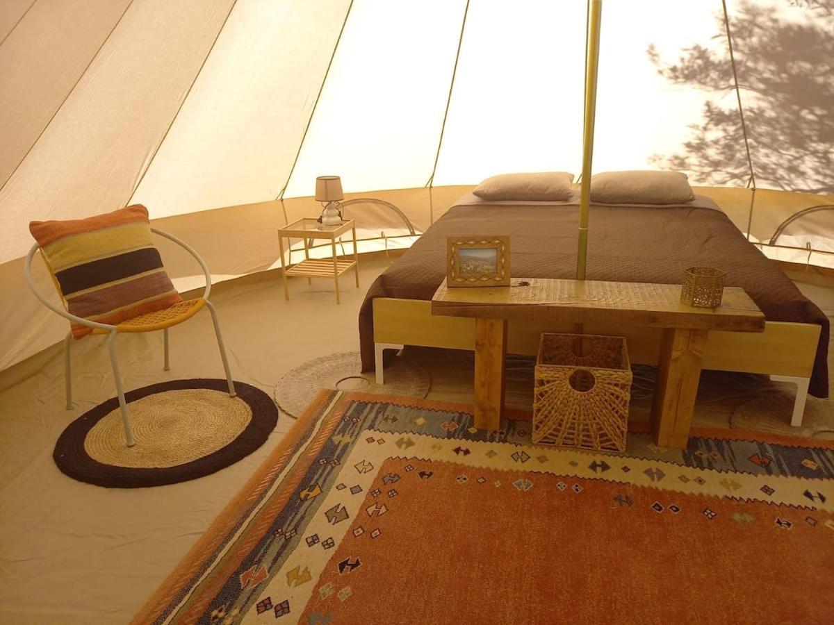 Отель Golden Camp Фалерна Экстерьер фото